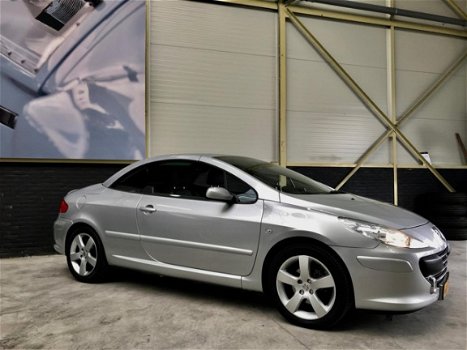 Peugeot 307 CC - 2.0-16V Palm Beach Automaat | Leer | Navigatie | - 1