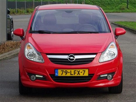 Opel Corsa - 1.4 16v OPC Line SPORT Cosmo Leer 5-Drs Ecc NL - 1