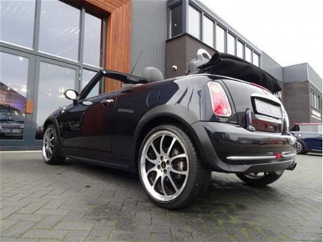 Mini Mini Cabrio - 1.6 Cooper Jcw kit 126pk/Recaro leer/18