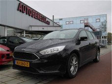 Ford Focus Wagon - 1.0 EcoBoost Trend Edition - Navigatie