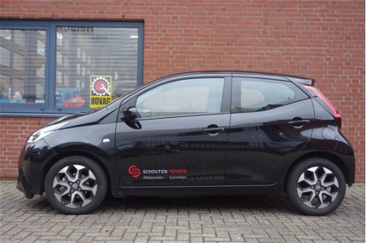 Toyota Aygo - 1.0 VVT-i x-play Lichtmetalen velgen Apple Car Play / Fabrieksgarantie - 1