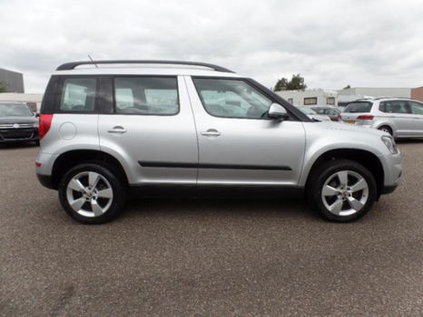 Skoda Yeti Outdoor - 1.2 TSI Adventure AUTOMAAT OPTIE'S 2015 - 1