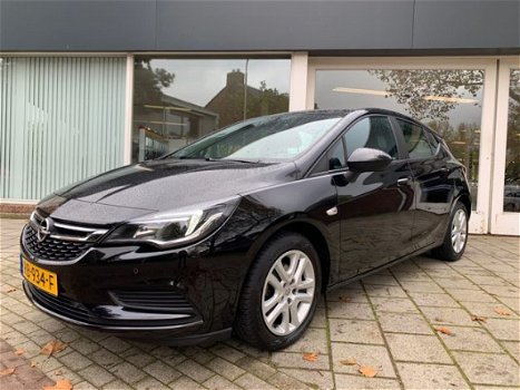 Opel Astra - 1.0 turbo Online Edition navigatie parkeersensoren - 1