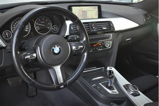 BMW 3-serie Touring - 320XD 184pk Aut / Pano / Navi - 1