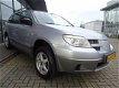 Mitsubishi Outlander - 2.0 Invite plus AIRCO TREKHAAK DEALER ONDERHOUDEN - 1 - Thumbnail