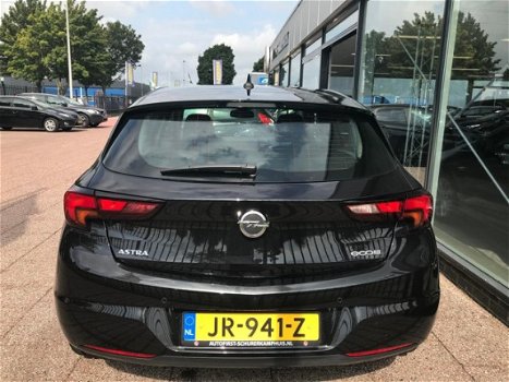 Opel Astra - Turbo 105pk 5-Deurs Innovation Climate Camera Navi - 1