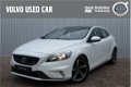 Volvo V40 - 1.6 D2 115PK R-Design Panoramadak Verwarmbare voorruit Navi - 1 - Thumbnail