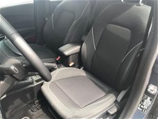 Ford Fiesta - 1.0 100pk 5d Titanium Navigatie LED
