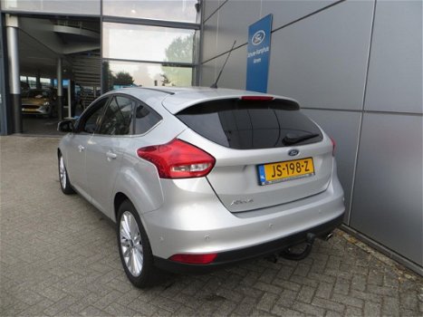 Ford Focus - 5d 2.0 TDCi 150pk Titanium Trekhaak 1.500kg - 1