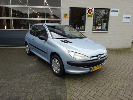 Peugeot 206 - 1.4 X-Line 3-drs - 1