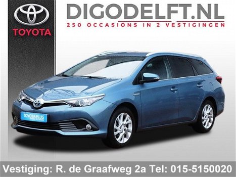 Toyota Auris - 1.8 Hybrid Dynamic | Cruise control | Climate control | Lichtmetalen velgen - 1