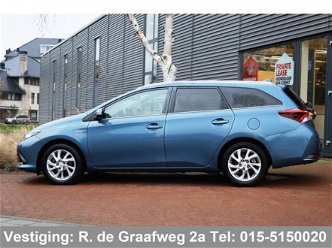 Toyota Auris - 1.8 Hybrid Dynamic | Cruise control | Climate control | Lichtmetalen velgen - 1