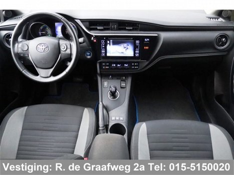 Toyota Auris - 1.8 Hybrid Dynamic | Cruise control | Climate control | Lichtmetalen velgen - 1