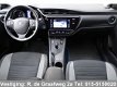 Toyota Auris - 1.8 Hybrid Dynamic | Cruise control | Climate control | Lichtmetalen velgen - 1 - Thumbnail