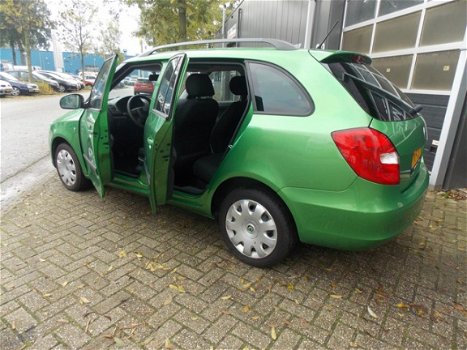 Skoda Fabia - 1.2 ambiente Airco Elek Pakket 5Deurs 2011bj GARANTIE - 1