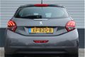 Peugeot 208 - 5-drs 1.2 110PK ALLURE NAVI BY APP ECC CRUISE LM BLUETOOTH ETC financieren v.a.1, 9%, - 1 - Thumbnail