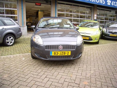 Fiat Punto Evo - 1.2 Active airco benzine - 1