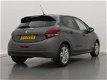 Peugeot 208 - 1.2 82pk Signature | Navigatie | Airco | Parkeersensoren | Regensensor | Donker getint - 1 - Thumbnail