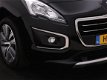 Peugeot 3008 - 1.2 PureTech Style 130 PK | Navigatie | A-Camera | Climate controle | Panoramadak | P - 1 - Thumbnail