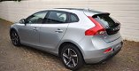 Volvo V40 - HATCHBACK T2 - 1 - Thumbnail