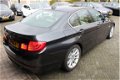 BMW 5-serie - 523i HIGH EXECUTIVE AUTOMAAT XENON NAVI LEDER - 1 - Thumbnail