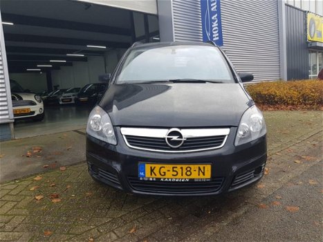 Opel Zafira - 1.9 CDTi Cosmo Airco/Navi/ 7-Persoons - 1