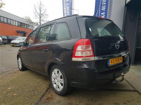 Opel Zafira - 1.9 CDTi Cosmo Airco/Navi/ 7-Persoons - 1