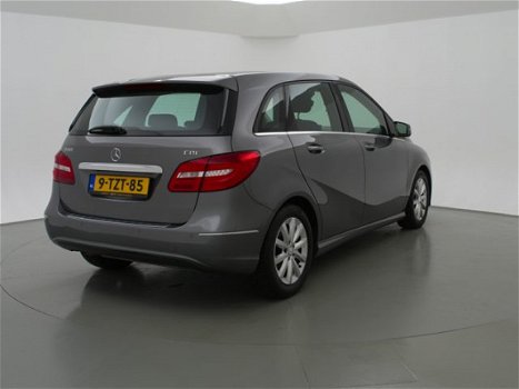 Mercedes-Benz B-klasse - 180 CDI + NAVIGATIE / XENON *59.480 KM - 1