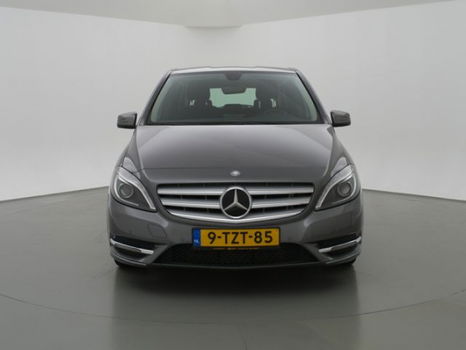 Mercedes-Benz B-klasse - 180 CDI + NAVIGATIE / XENON *59.480 KM - 1