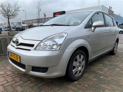 Toyota Verso - 1.8 VVT-i Terra 7p. 7-Persoons APK Gek. 10-2020 - 1