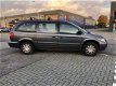 Chrysler Grand Voyager - 3.3i V6 Limited sold / verkocht - 1 - Thumbnail