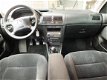 Volkswagen Golf - 1.6 16V Sportline 5-Drs 2002 Clima EL Pakket 15