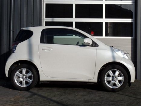 Toyota iQ - 1.0 VVTi Comfort Airco Radio/cd Lm Velgen Btw auto - 1