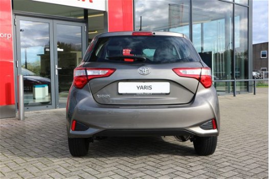 Toyota Yaris - 1.0 VVT-i Energy | Rijklaar incl. Fabrieksgarantie | - 1