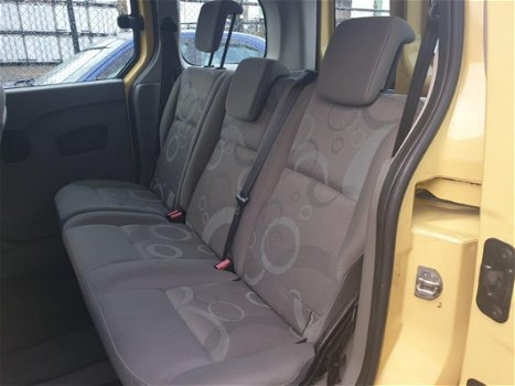 Renault Kangoo Family - 1.5 dCi Expression AIRCO/5 SEATS - 1