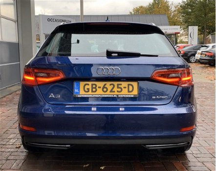 Audi A3 Sportback - 1.4 e-tron PHEV Attraction Schuifdak, 17Inch, Cruise, Clima 1e eigen 2015 Lage k - 1