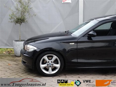 BMW 1-serie - 118i Business Line schuif/kanteldak- Apk nieuw- nette auto - 1