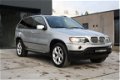 BMW X5 - 4.4i Executive // Full Option // Youngtimer - 1 - Thumbnail