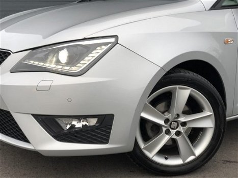 Seat Ibiza - 1.0 EcoTSI FR Connect | Navigatie | Stoelverwarming | Xenon | - 1