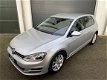 Volkswagen Golf - 1.2 TSI Comfortline 1e Eigenaar/Airco/Stoelverwarming/17 Inch/PDC/AUX/Apk 11-2020 - 1 - Thumbnail