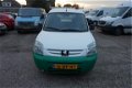 Peugeot Partner - 190C 1.9D , PICK-UP, ORIGINEEL 92.249 KM N.A.P. TRAANPLATEN VLOER, NWE APK 20-11-2 - 1 - Thumbnail