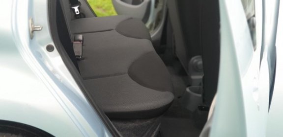 Toyota Aygo - 1.0-12V + Dealer onderhouden elekramen stuurbkr cv op afs - 1