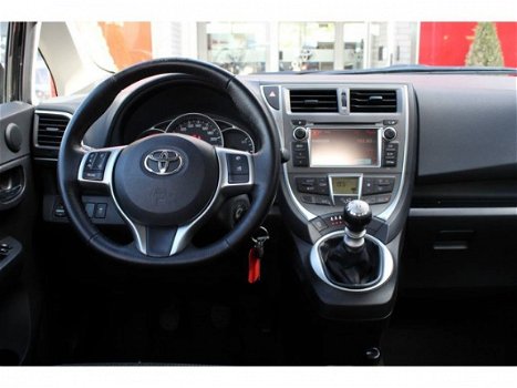 Toyota Verso S - Verso-S 1.3 VVT-i Aspiration - 1