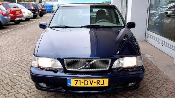 Volvo S70 - 2.4 EUROPA Clima | Stoelverwarming | Trekhaak - 1