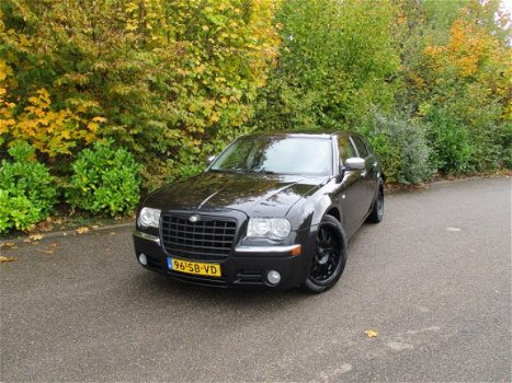 Chrysler 300C Touring - -Touring-Bom vol-NAP - 1