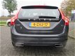 Volvo V60 - Automaat 2.0 T5 Momentum 245 PK (occasion) - 1 - Thumbnail