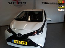 Toyota Aygo - 1.0 VVT-i x-play