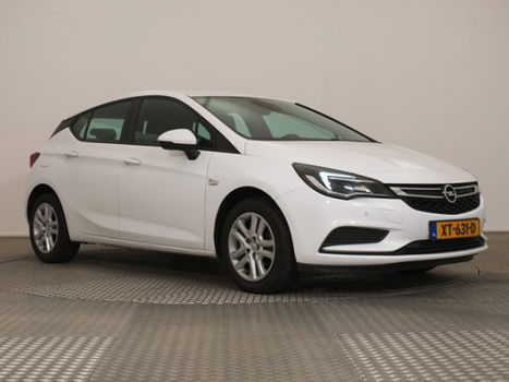 Opel Astra - 1.4 Turbo 150pk Edition A/C INTELLINK-NAV DGLAS PDC - 1