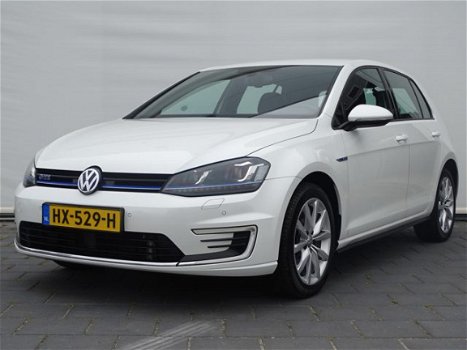 Volkswagen Golf - 1.4 TSI GTE Hybride Marge geen BTW , ADAP CRUISE , NAVI , STOELVERWARMING , LMV - 1