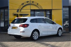 Opel Astra - 1.4 Turbo Cosmo (140pk) | Automaat | Comfortstoelen | Navigatie | Parkeersensoren | Cru
